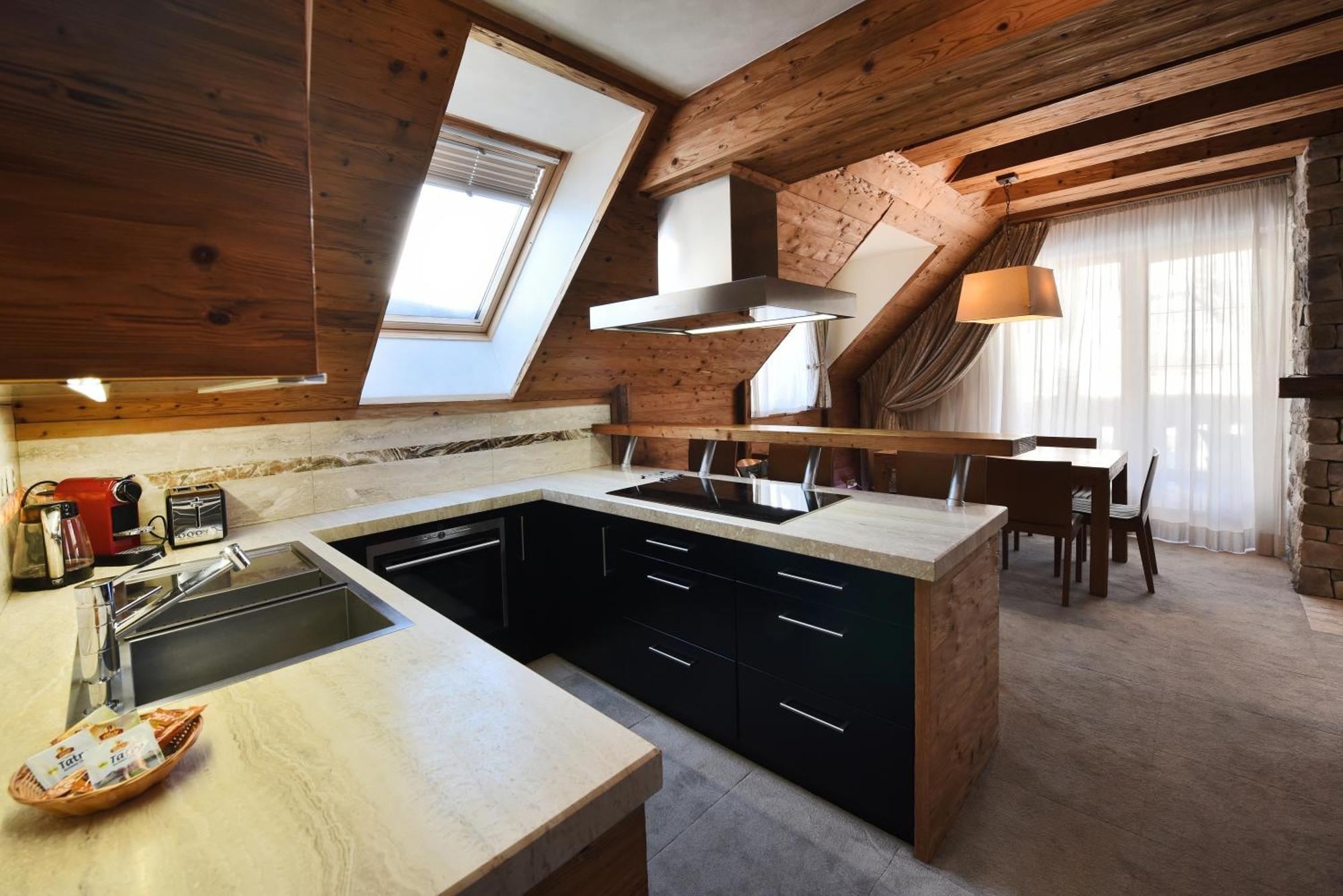 Aplend Hotel Kukucka Tatranska Lomnica Luaran gambar