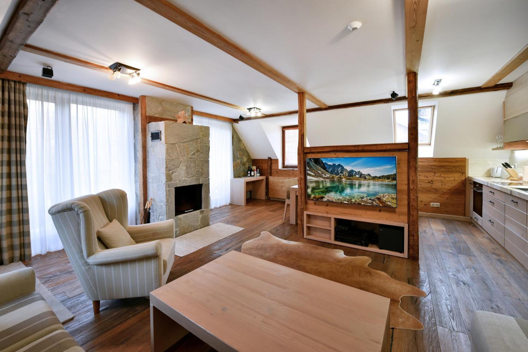 Aplend Hotel Kukucka Tatranska Lomnica Luaran gambar