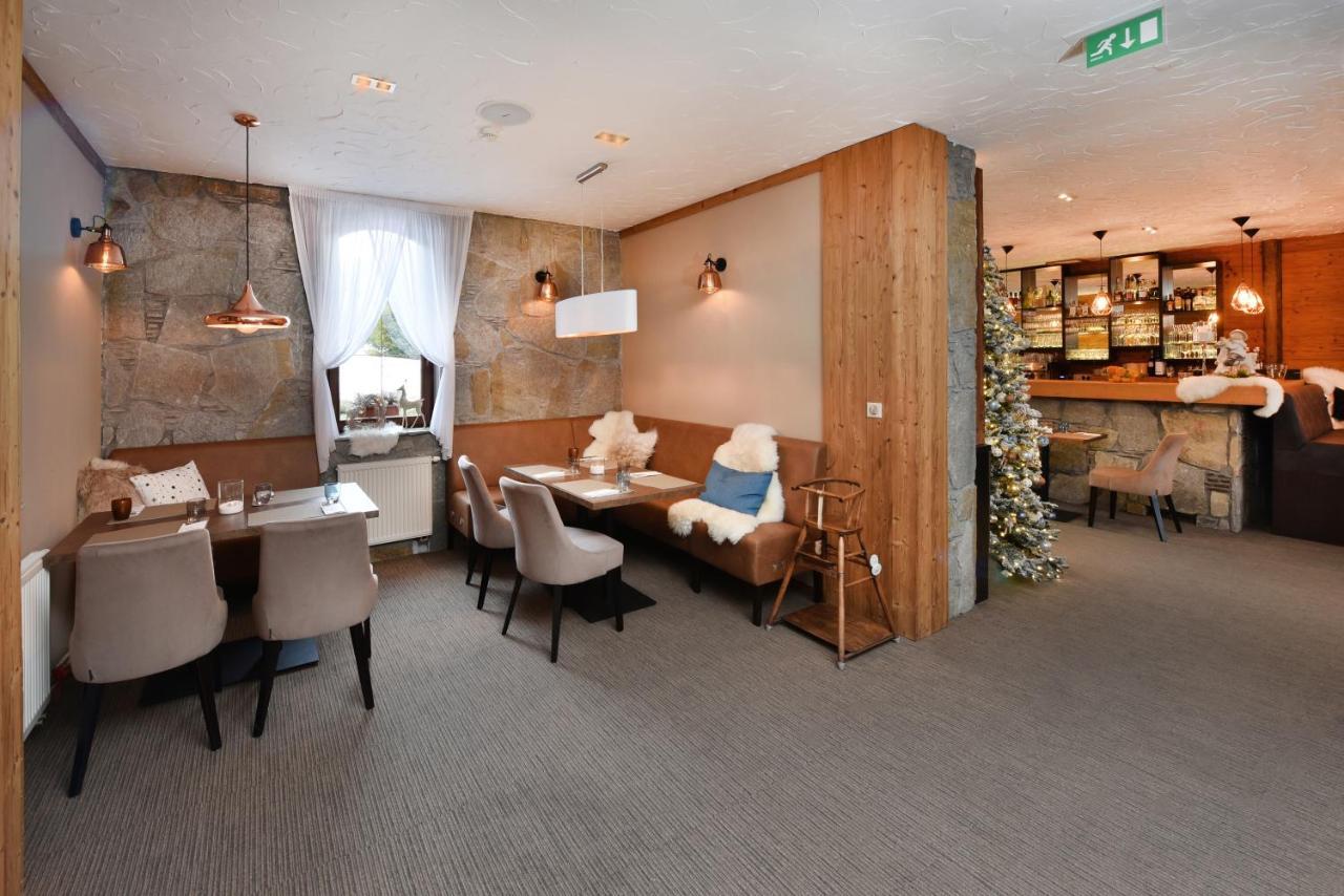 Aplend Hotel Kukucka Tatranska Lomnica Luaran gambar